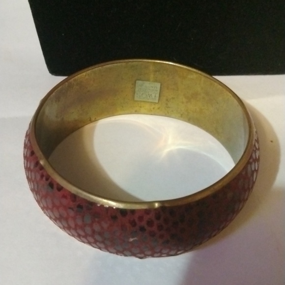 Two's Company red snakeskin bracelet vintage (sku 7017) - Picture 2 of 6